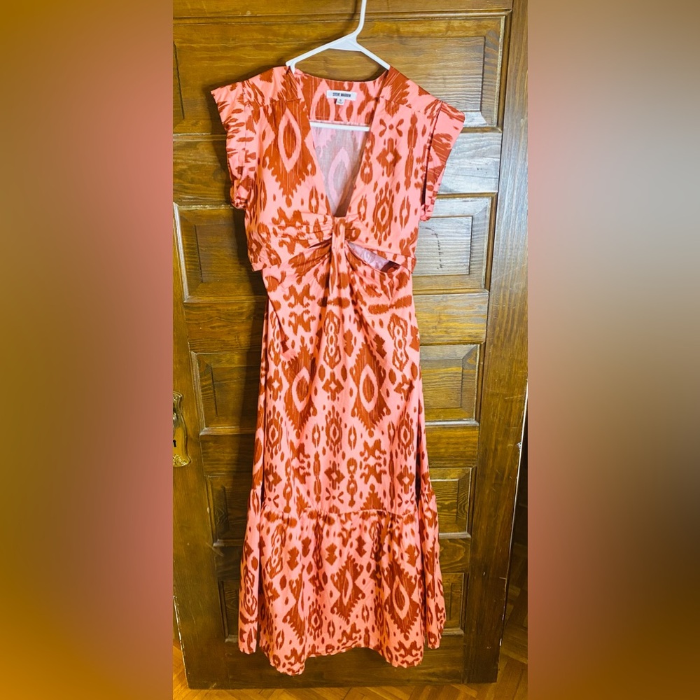 Stylish Like New MIDI Dress by Steve Madden Size Small